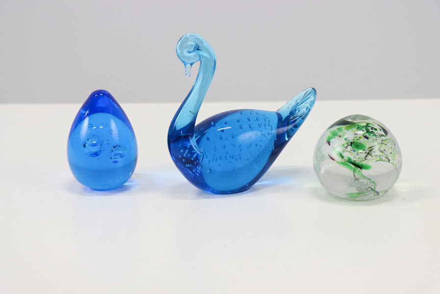 Blå glas svan, blå glasskulptur, brevpress
_22285a_8dbb2a9cd3deaff_lg.jpeg
